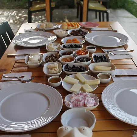 Merhaba 3* Çıralı